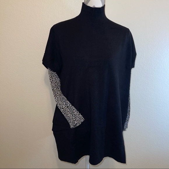 Sweater - Picture 5 of 17